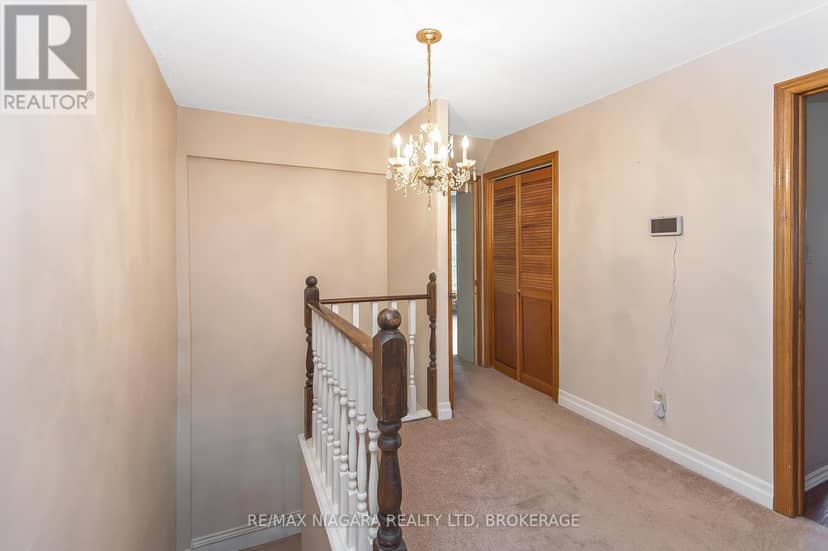 140 Lakeshore Road — photo 31 of 40