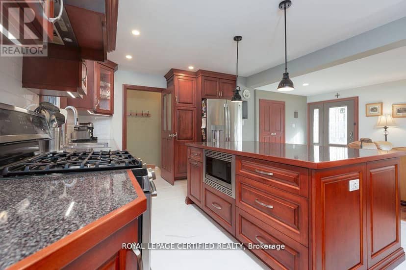 12 Kevinwood Drive — photo 13 of 40