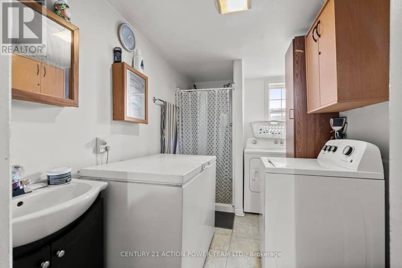 331 7th Street E — photo 16 of 21