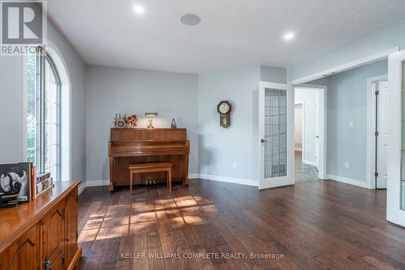 18 Westie Road — photo 28 of 40