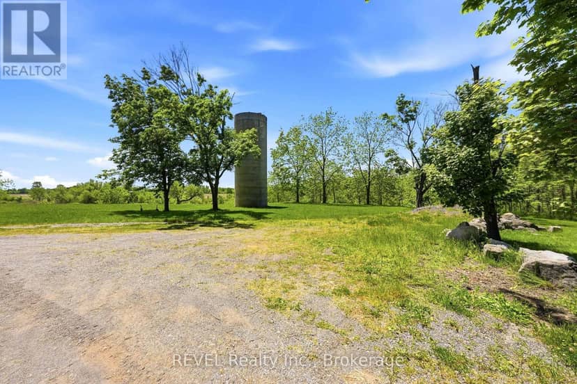 1373 Chippawa Creek Road, Thorold, photo 3