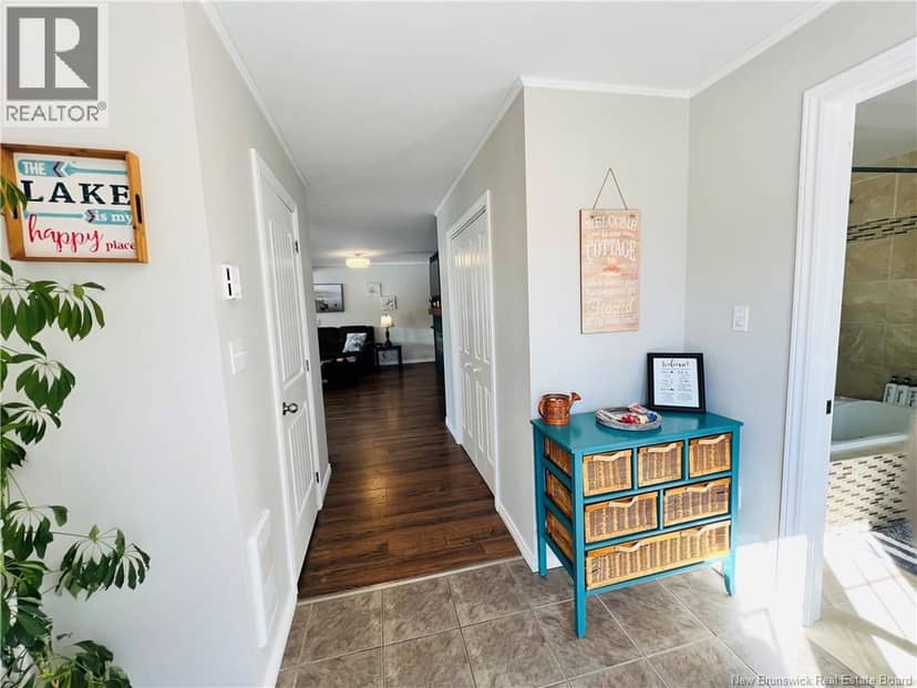 19 Fleet Lane — photo 10 of 40