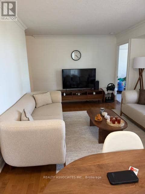 506 - 18 Kenaston Gardens NE — photo 13 of 32