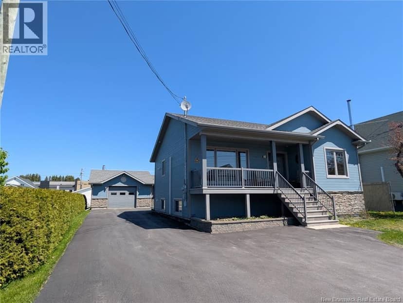 26 Rue Mgr Melanson, Saint-Quentin, photo 2