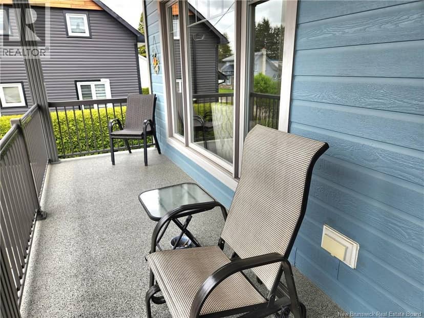 26 Rue Mgr Melanson, Saint-Quentin, photo 4
