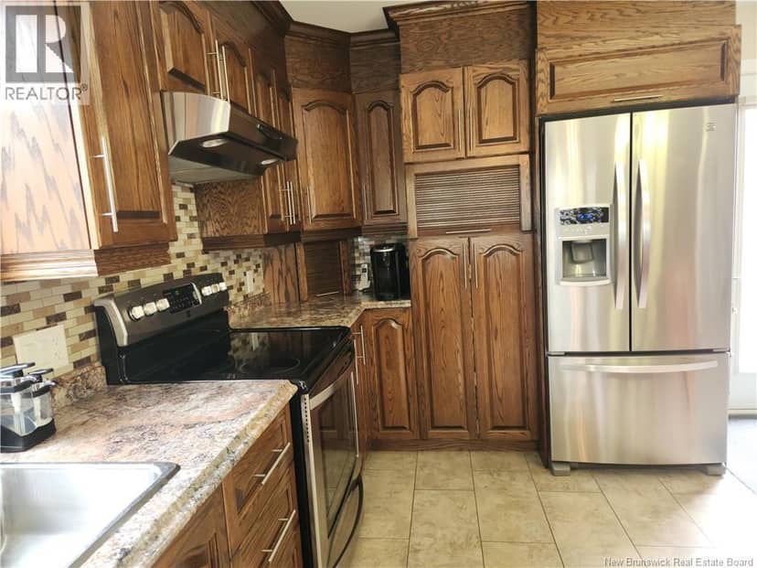 26 Rue Mgr Melanson — photo 10 of 40