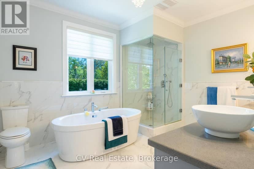 180 St. Edmunds Crescent — photo 19 of 40