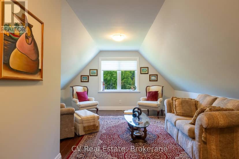 180 St. Edmunds Crescent — photo 30 of 40