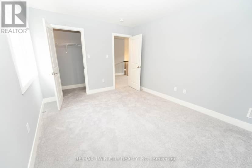 2084 Evans Boulevard — photo 13 of 16