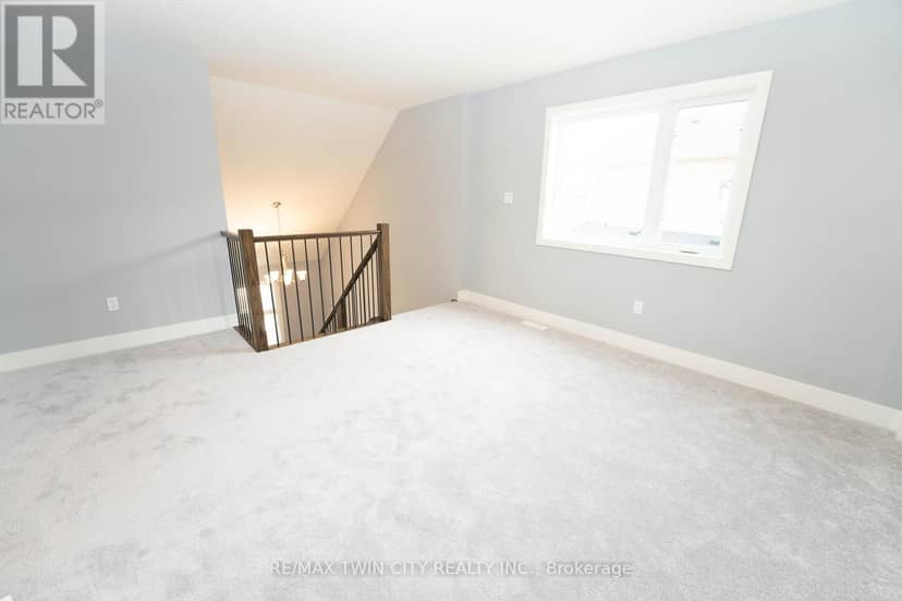 2084 Evans Boulevard — photo 14 of 16