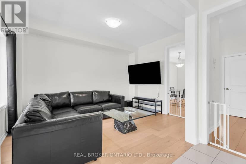 125 Werry Avenue — photo 10 of 36