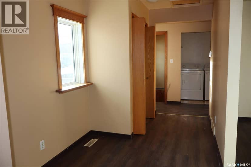 52 2nd AVENUE NE — photo 17 of 38