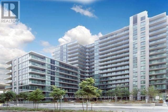 468 - 209 Fort York Boulevard — photo 1 of 19