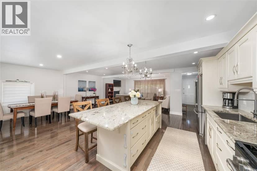 893 Cathcart Boulevard — photo 5 of 30