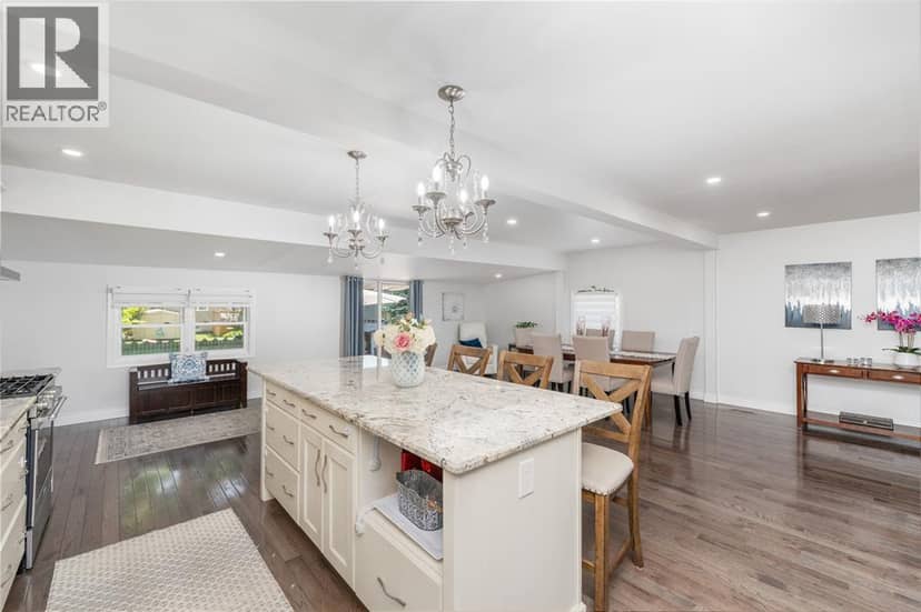 893 Cathcart Boulevard — photo 10 of 30