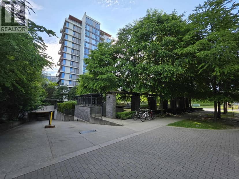 302 5868 AGRONOMY ROAD, Vancouver, photo 3