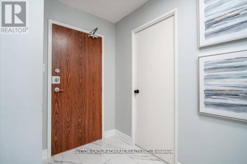 1501 - 133 Torresdale Avenue — photo 2 of 27