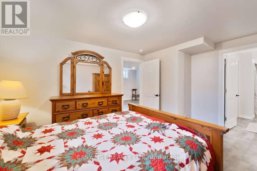 153 Brown Street — photo 36 of 40