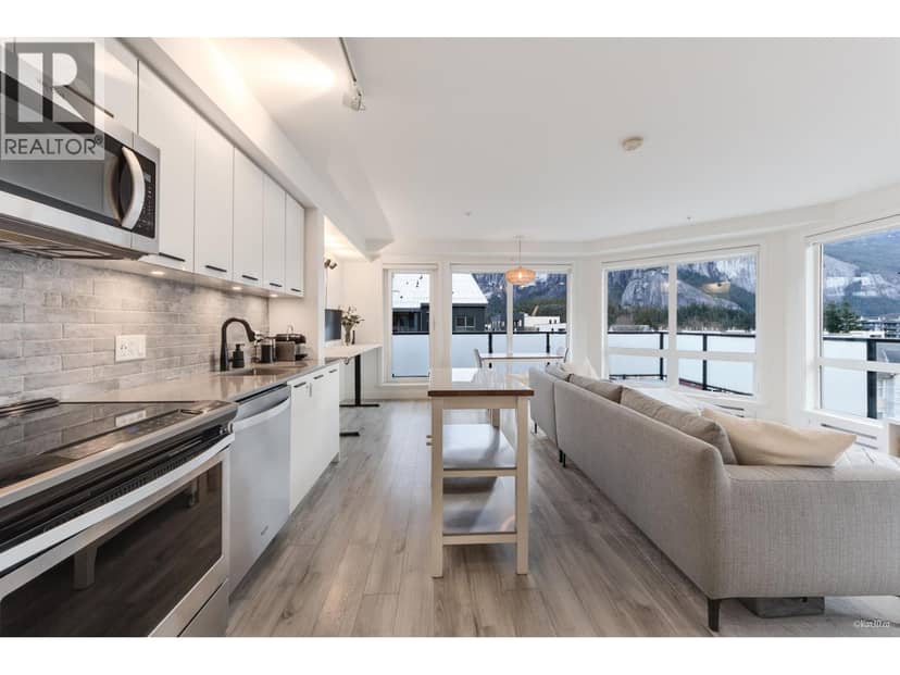602 38013 THIRD AVENUE, Squamish, photo 3