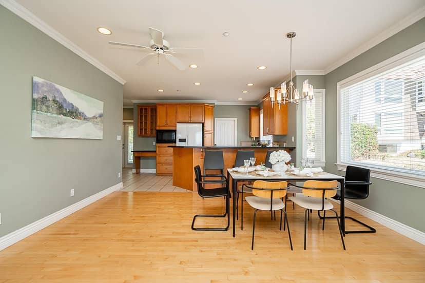 15645 PACIFIC AVENUE, White Rock, photo 8