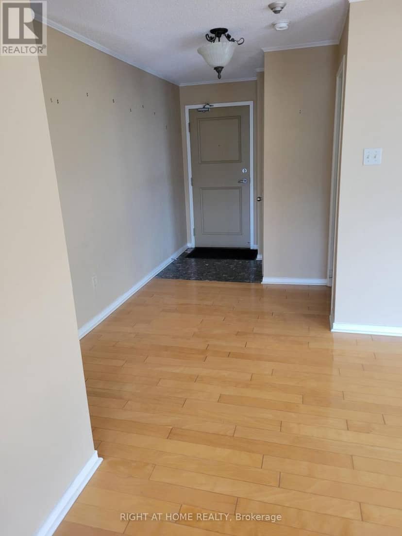 PH2 - 75 King Street E — photo 22 of 25