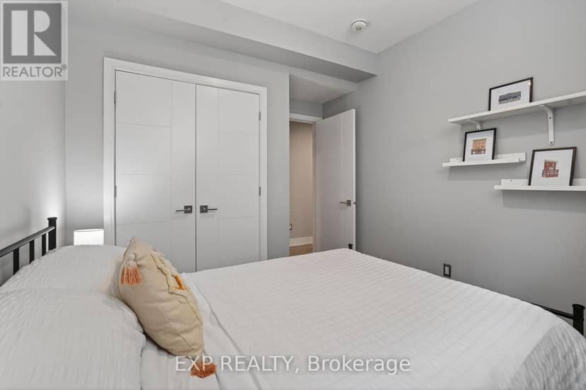 215 Columbus Avenue — photo 33 of 40