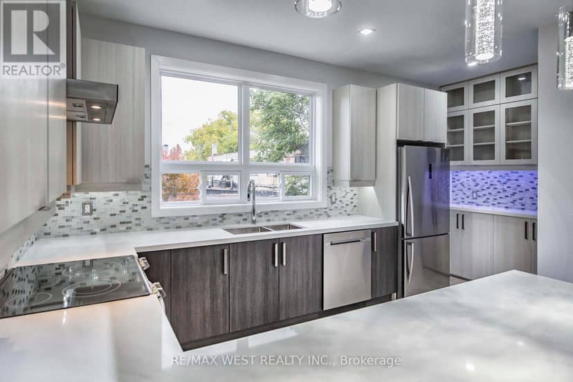 268 Sterling Road — photo 13 of 33