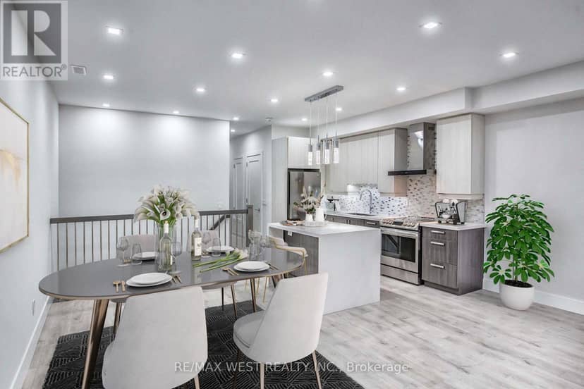 268 Sterling Road, Toronto, photo 4