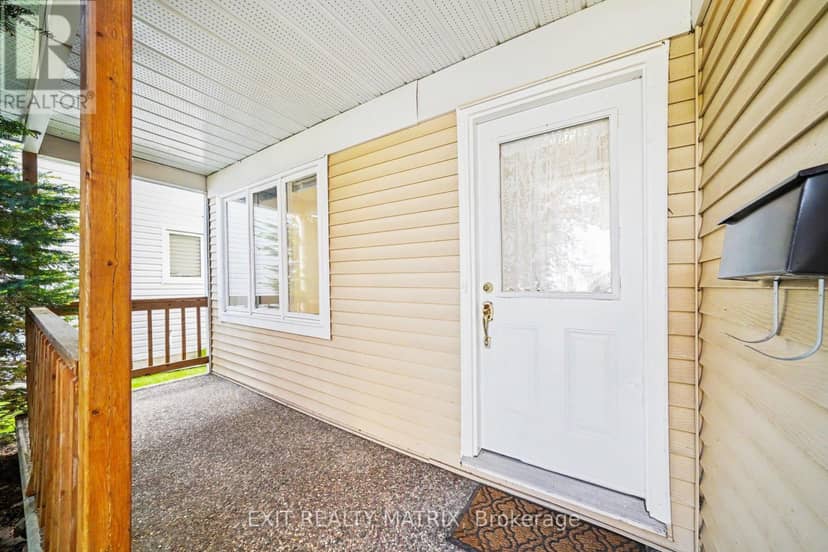 3773 Autumnwood Street, Ottawa, photo 3