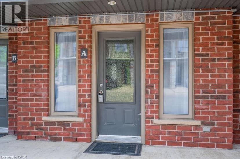 489 EAST Avenue Unit# A — photo 2 of 11