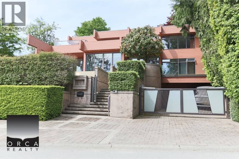 687 BEACHVIEW DRIVE, North Vancouver