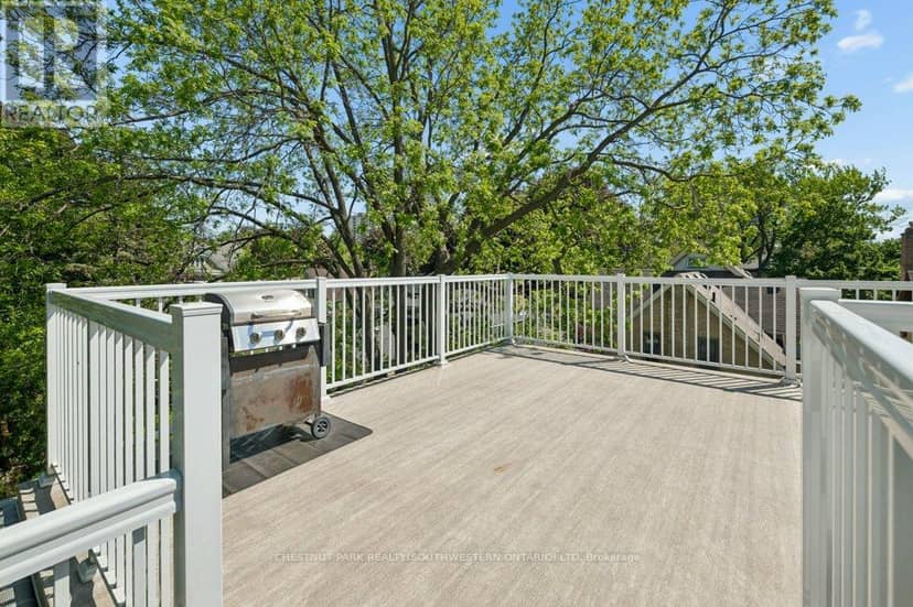 149 Young Street — photo 38 of 40