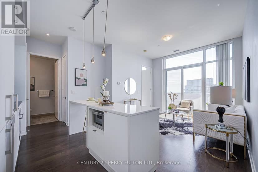 6901 - 100 Harbour Street — photo 30 of 40