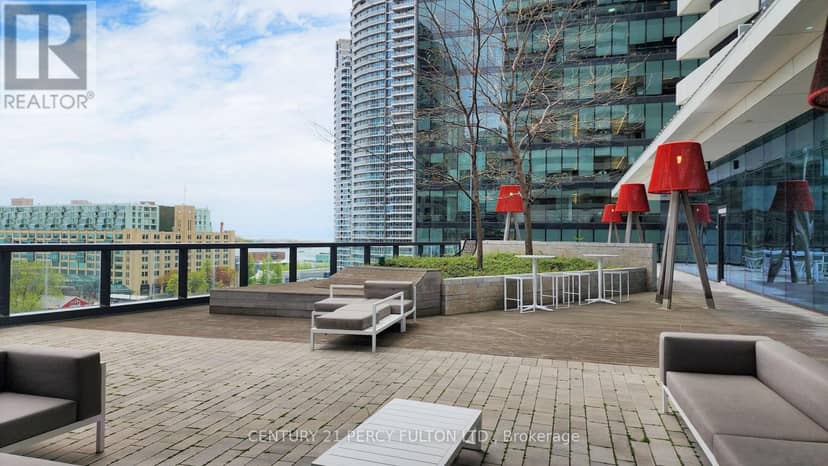 6901 - 100 Harbour Street — photo 39 of 40