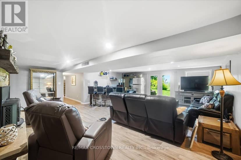 1074 Millhaven Road — photo 35 of 40