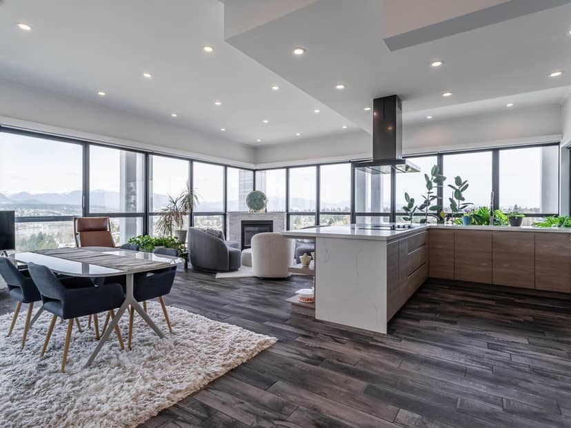 2203 10899 UNIVERSITY DRIVE, Surrey, photo 2