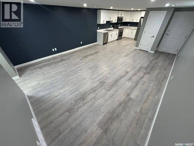 3067 Elphinstone STREET — photo 15 of 22