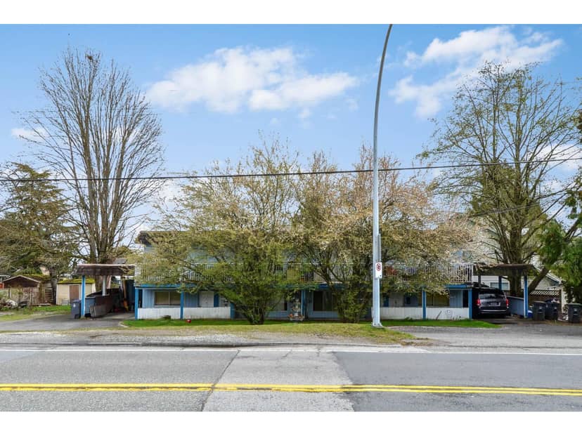 2058-2060 156 STREET, Surrey