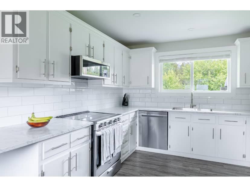 1934 CRANBERRY PLACE, Valemount, photo 4