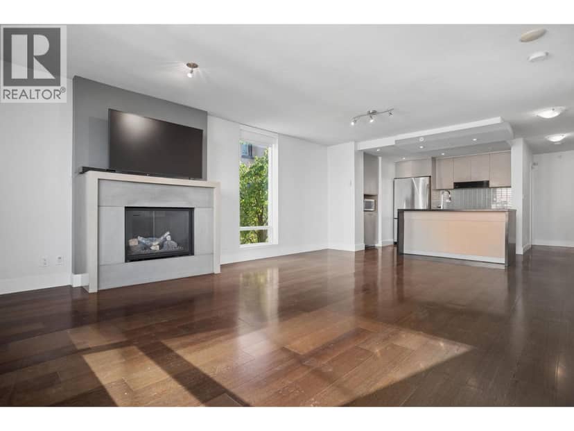 403 1530 W 8TH AVENUE, Vancouver
