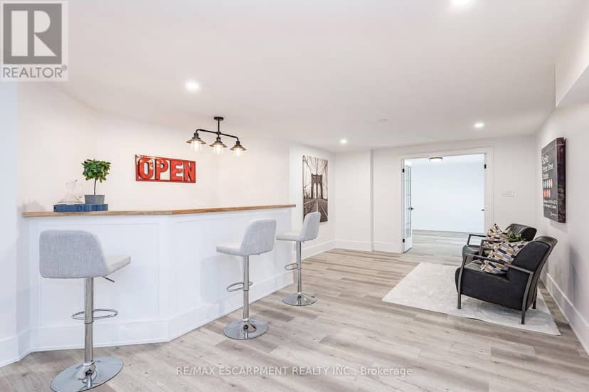 175 Bluebell Crescent — photo 35 of 40