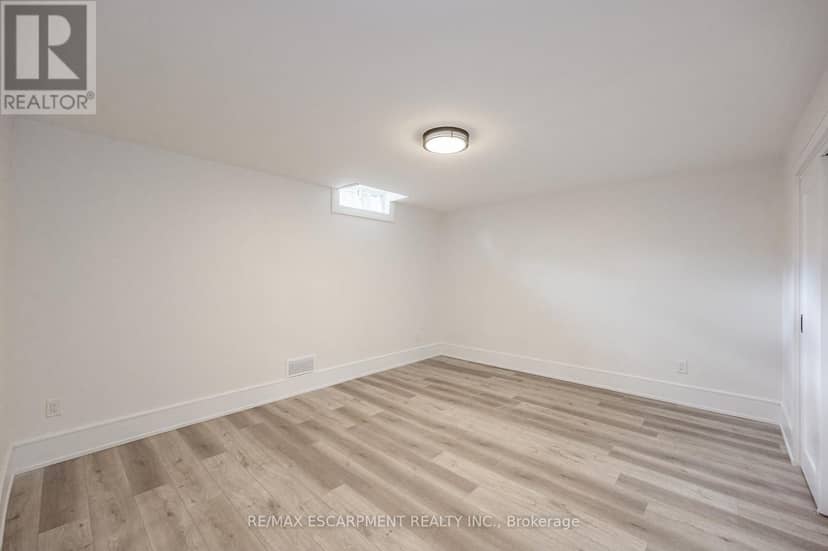 175 Bluebell Crescent — photo 39 of 40