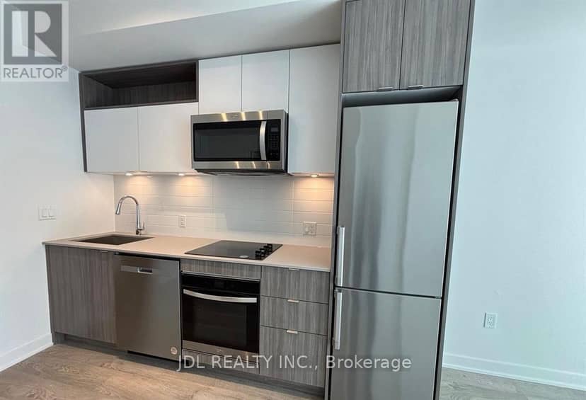 701 - 70 Princess Street — photo 9 of 23
