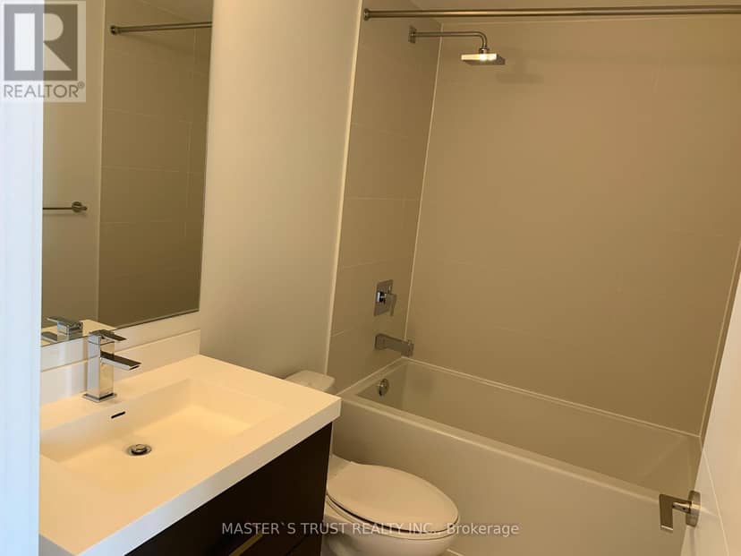 2704 - 50 Wellesley East Street — photo 2 of 12