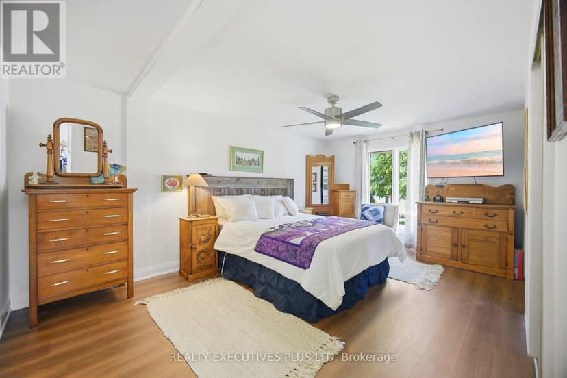 3 Pineview Court — photo 21 of 37