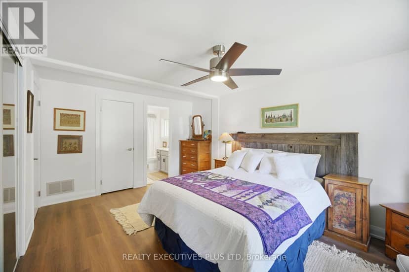 3 Pineview Court — photo 23 of 37