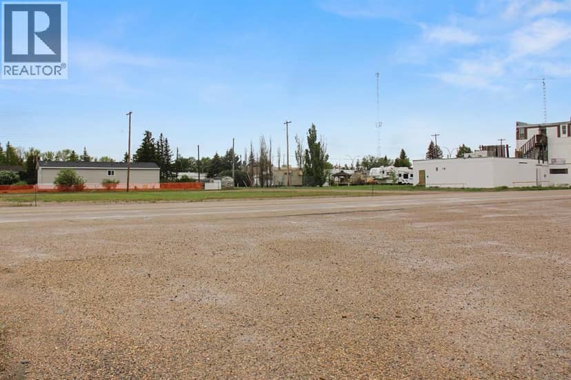 4917 51 Avenue, Lougheed, photo 2
