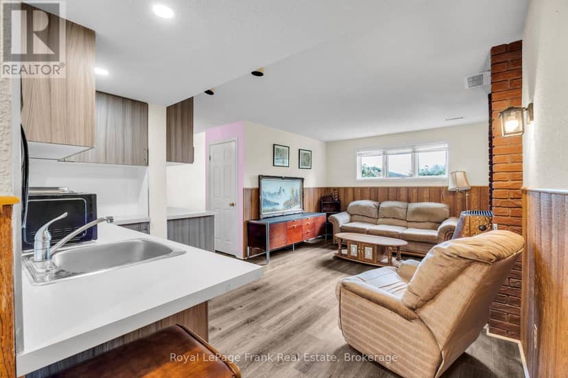311 Cumberland Court — photo 17 of 24