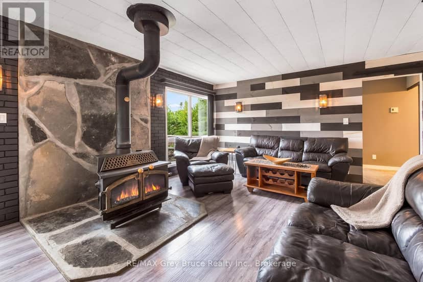 68 Tamarac Road — photo 9 of 40
