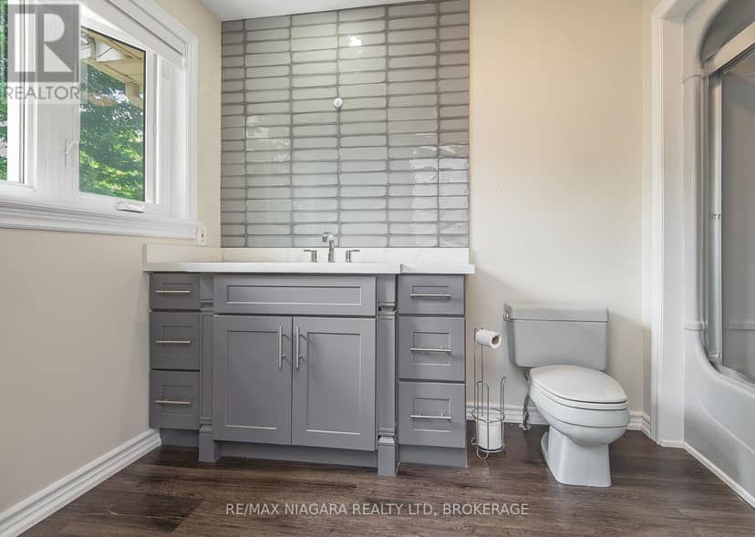 1 - 1616 Pelham Street — photo 19 of 35